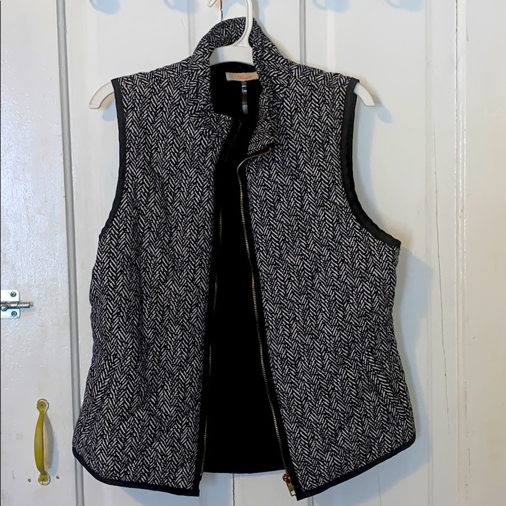 Black and white vest